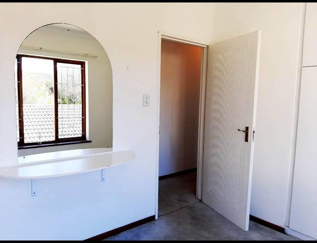 2 BEDROOM TOWNHOUSE RENTED IN WALMER